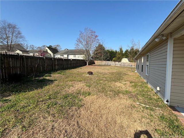 7819 Rosewood Avenue, Fayetteville, NC 28314