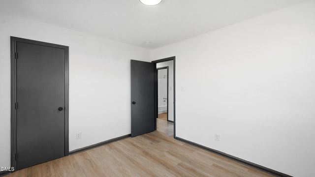 300 E Vance Street, Zebulon, NC 27597