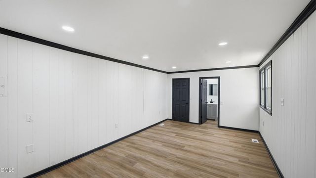 300 E Vance Street, Zebulon, NC 27597