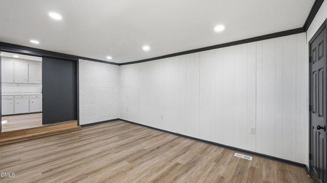 300 E Vance Street, Zebulon, NC 27597