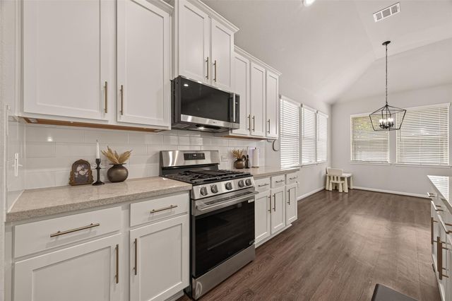 1665 Morgan Trail Drive, Alvin, TX 77511