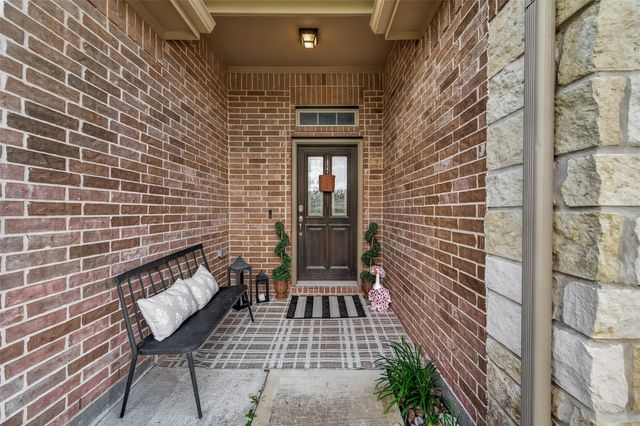 1665 Morgan Trail Drive, Alvin, TX 77511