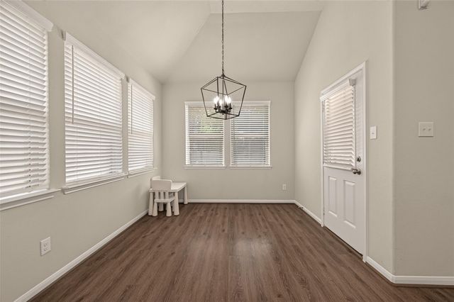 1665 Morgan Trail Drive, Alvin, TX 77511