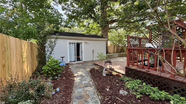840 Moyer RD, Newport News, VA 23608