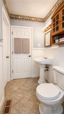 840 Moyer RD, Newport News, VA 23608