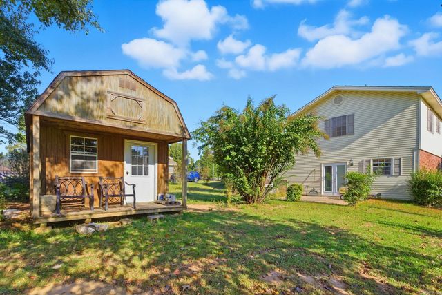 110 Cornwall Court, Jacksonville, AR 72076