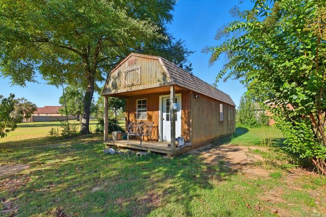 110 Cornwall Court, Jacksonville, AR 72076