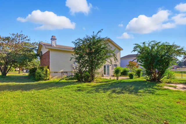 110 Cornwall Court, Jacksonville, AR 72076