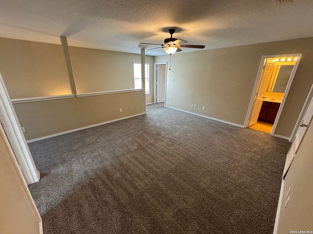 9223 SILVER VIS, San Antonio, TX 78254