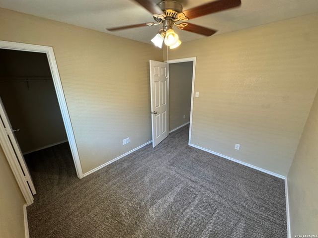9223 SILVER VIS, San Antonio, TX 78254