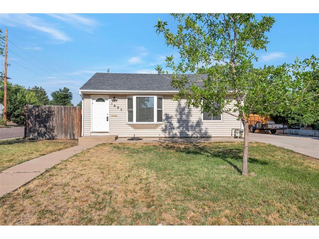 1695 S Raritan St, Denver, CO 80223