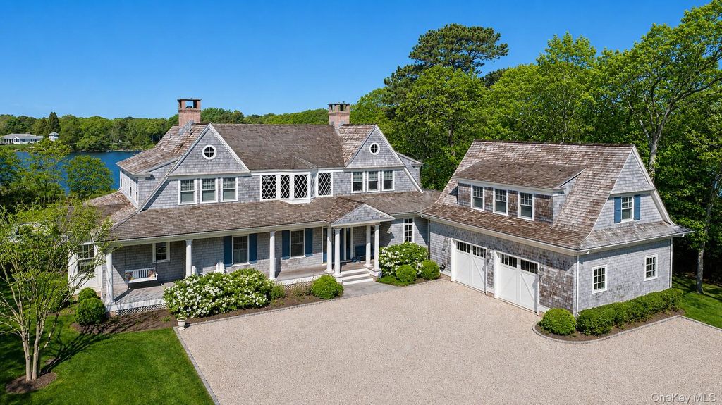 43 Old Main Road, Quogue, NY 11959