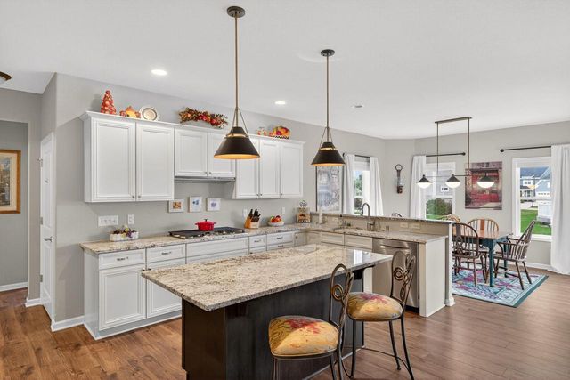 N88W18601 Duke STREET, Menomonee Falls, WI 53051