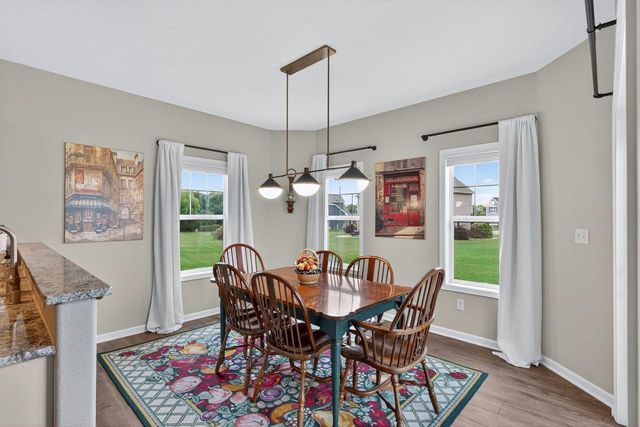 N88W18601 Duke STREET, Menomonee Falls, WI 53051