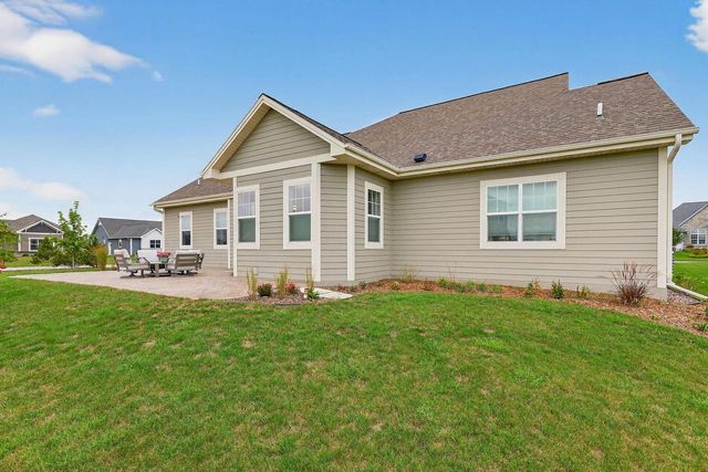 N88W18601 Duke STREET, Menomonee Falls, WI 53051