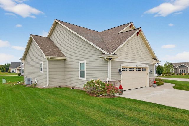 N88W18601 Duke STREET, Menomonee Falls, WI 53051