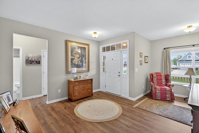 N88W18601 Duke STREET, Menomonee Falls, WI 53051