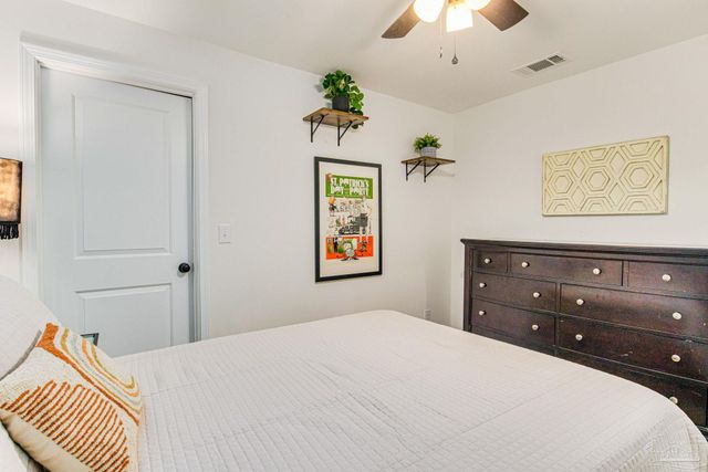 814 W Gonzalez St, Pensacola, FL 32501