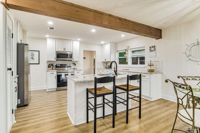 814 W Gonzalez St, Pensacola, FL 32501