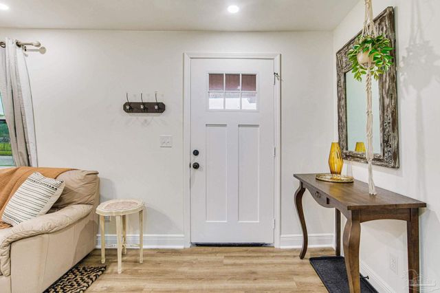 814 W Gonzalez St, Pensacola, FL 32501