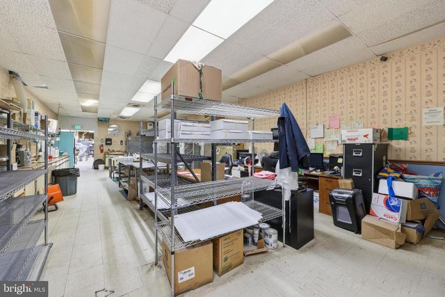 31 S BROAD ST, Woodbury, NJ 08096