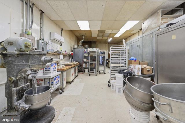 31 S BROAD ST, Woodbury, NJ 08096