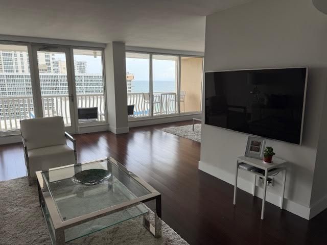 4020 GALT OCEAN Drive 1707, Fort Lauderdale, FL 33308