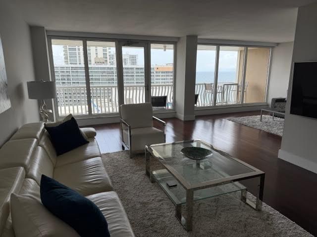 4020 GALT OCEAN Drive 1707, Fort Lauderdale, FL 33308