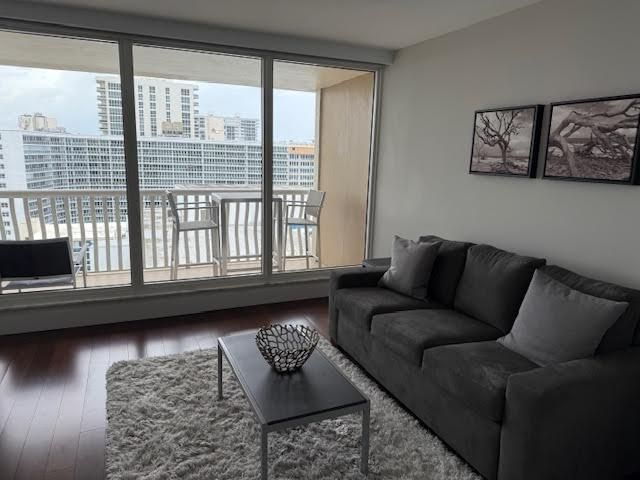 4020 GALT OCEAN Drive 1707, Fort Lauderdale, FL 33308