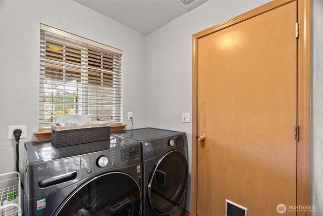 3698 Cassie Court SW, Tumwater, WA 98512