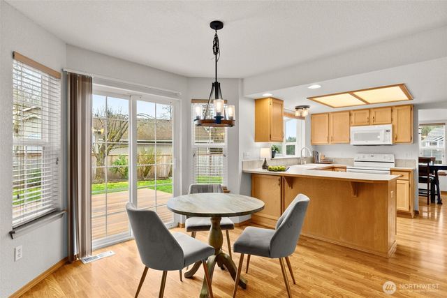 3698 Cassie Court SW, Tumwater, WA 98512