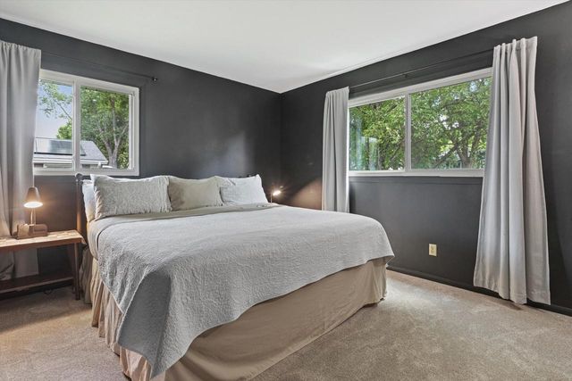 118 Walker DRIVE, Madison, WI 53714