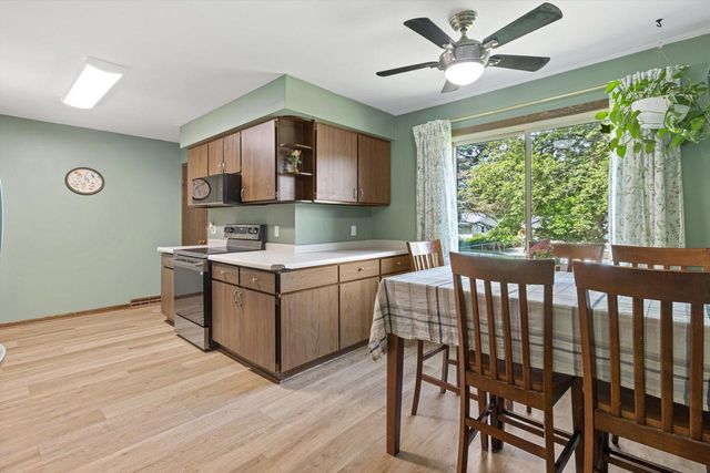 118 Walker DRIVE, Madison, WI 53714