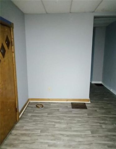 149 5th Ave, Sharon, PA 16146