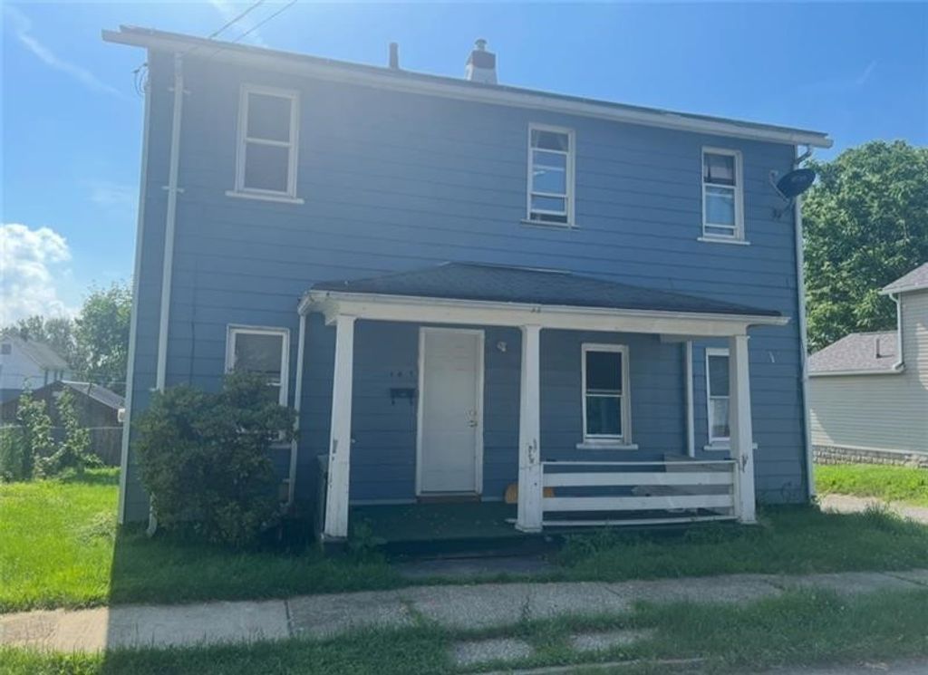 149 5th Ave, Sharon, PA 16146