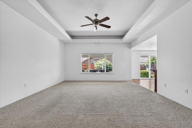 2618 Rabun Way, Central Point, OR 97502