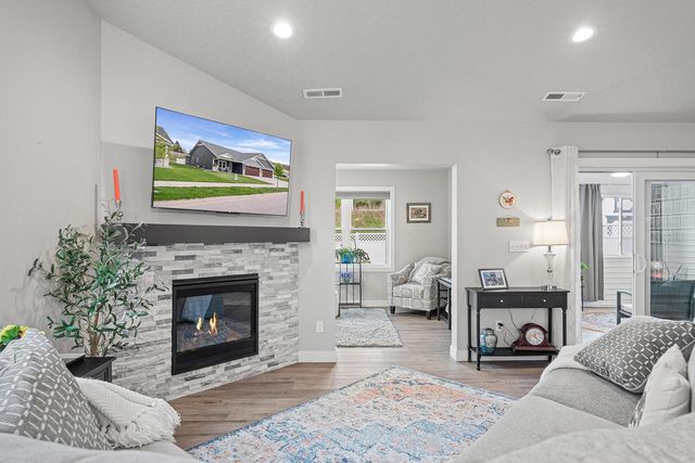 6225 River Run ROAD, La Crosse, WI 54601
