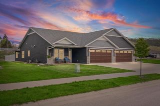 6225 River Run ROAD, La Crosse, WI 54601
