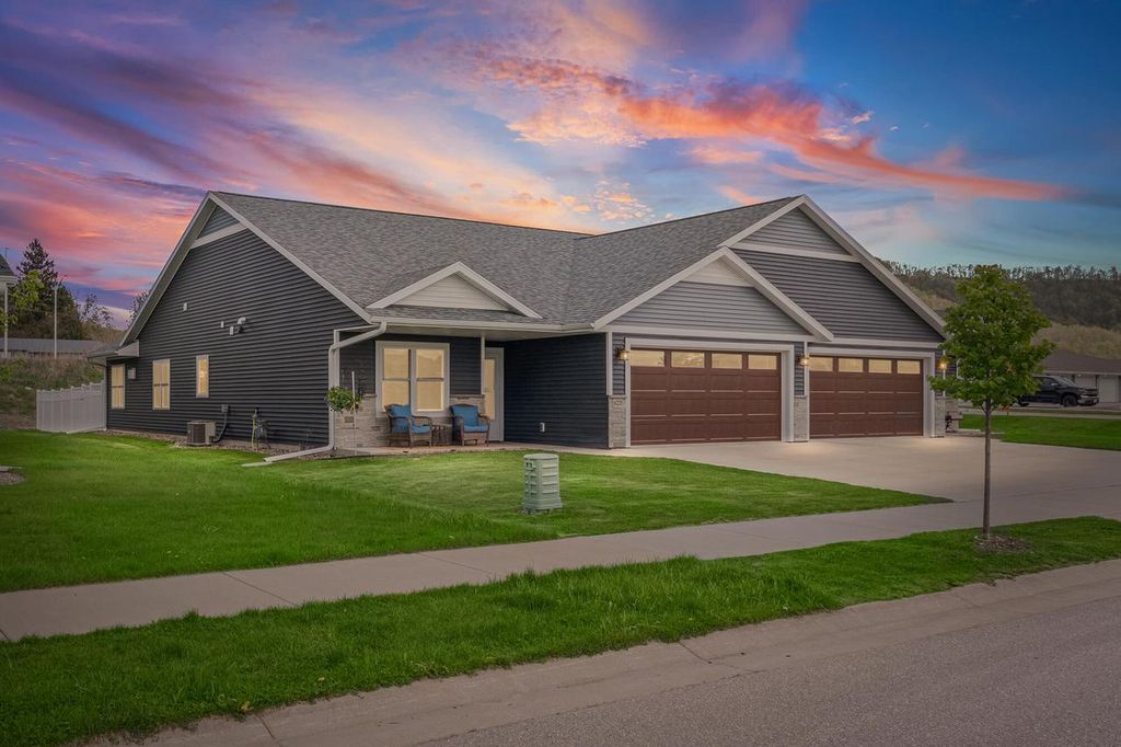 6225 River Run ROAD, La Crosse, WI 54601