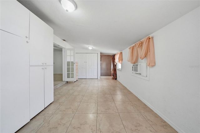 6033 AMBASSADOR DRIVE, Tampa, FL 33615