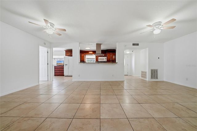 6033 AMBASSADOR DRIVE, Tampa, FL 33615