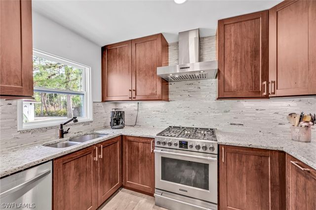 3231 13th AVE SW, Naples, FL 34117