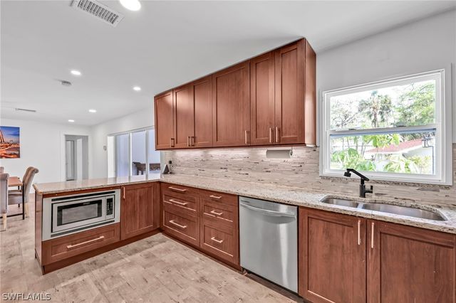 3231 13th AVE SW, Naples, FL 34117