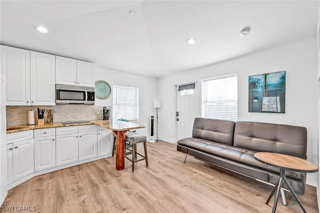 3231 13th AVE SW, Naples, FL 34117