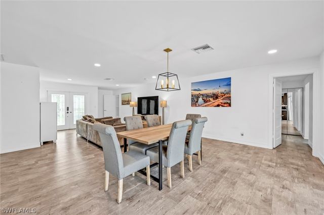 3231 13th AVE SW, Naples, FL 34117