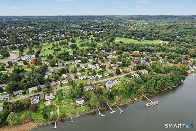 501 Bridgeview Place, Stratford, CT 06614