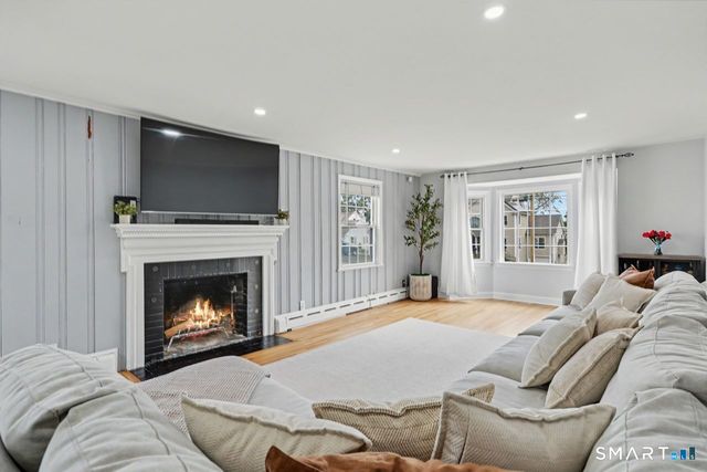 501 Bridgeview Place, Stratford, CT 06614