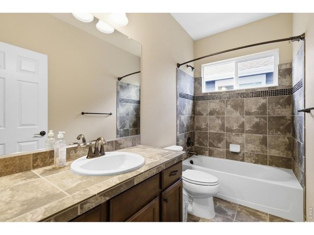 5853 Quarry St, Timnath, CO 80547