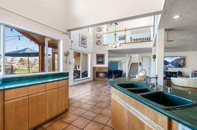 5001 Justin Drive NW, Albuquerque, NM 87114