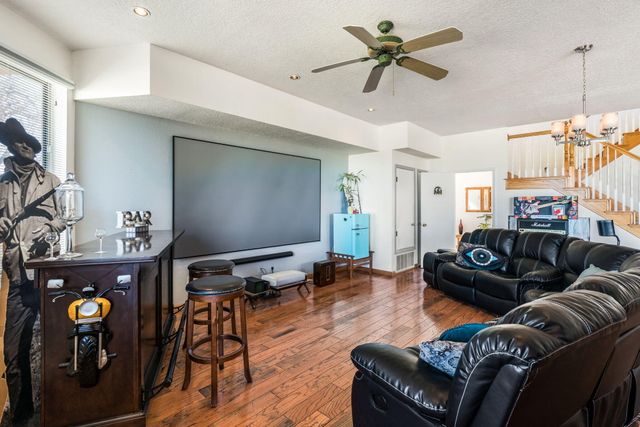 5001 Justin Drive NW, Albuquerque, NM 87114